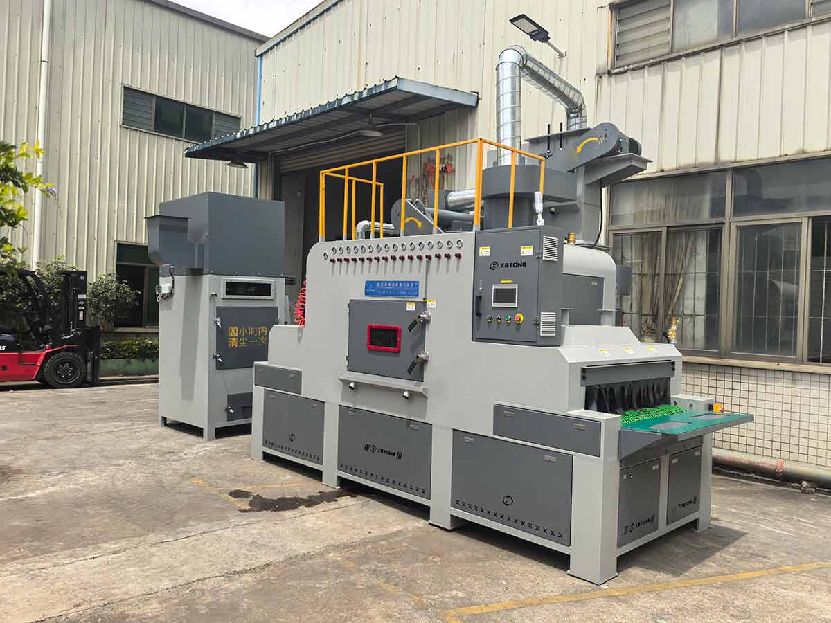 深圳百超機(jī)械生產(chǎn)的輸送式自動(dòng)噴砂機(jī)實(shí)拍圖片 深圳百超機(jī)械生產(chǎn)的輸送式自動(dòng)噴砂機(jī)實(shí)拍圖片