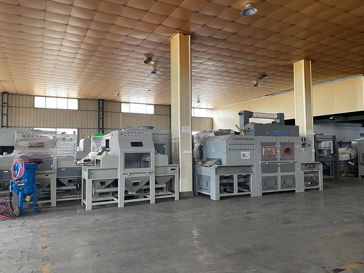 深圳百超機械設(shè)備有限公司生產(chǎn)車間實拍圖片