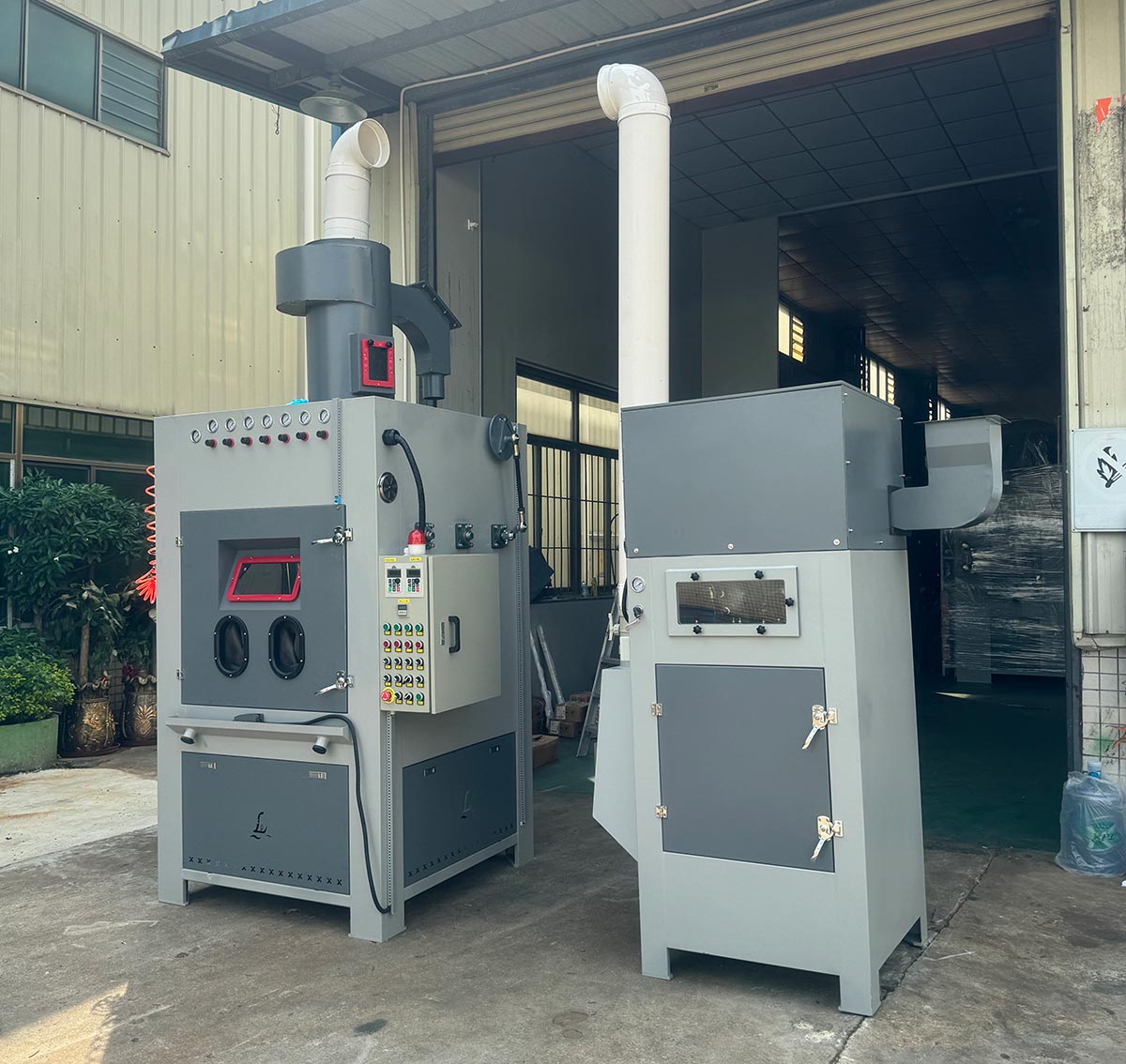 深圳百超機械轉盤式自動噴砂機設備 深圳百超機械轉盤式自動噴砂機設備