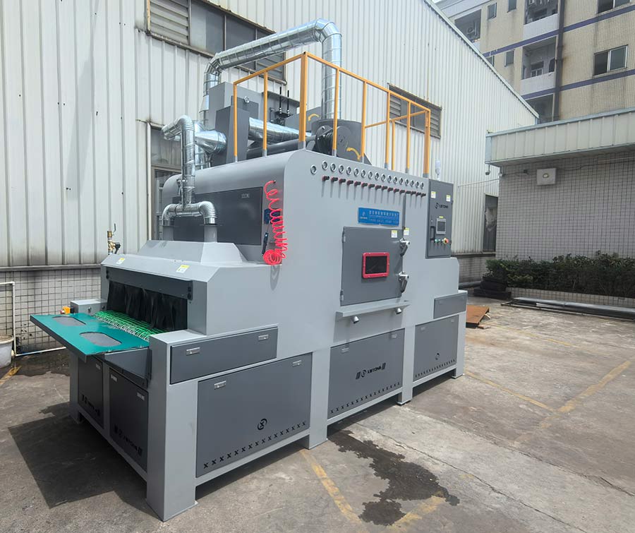 深圳百超機械輸送式自動噴砂機設備 深圳百超機械輸送式自動噴砂機設備